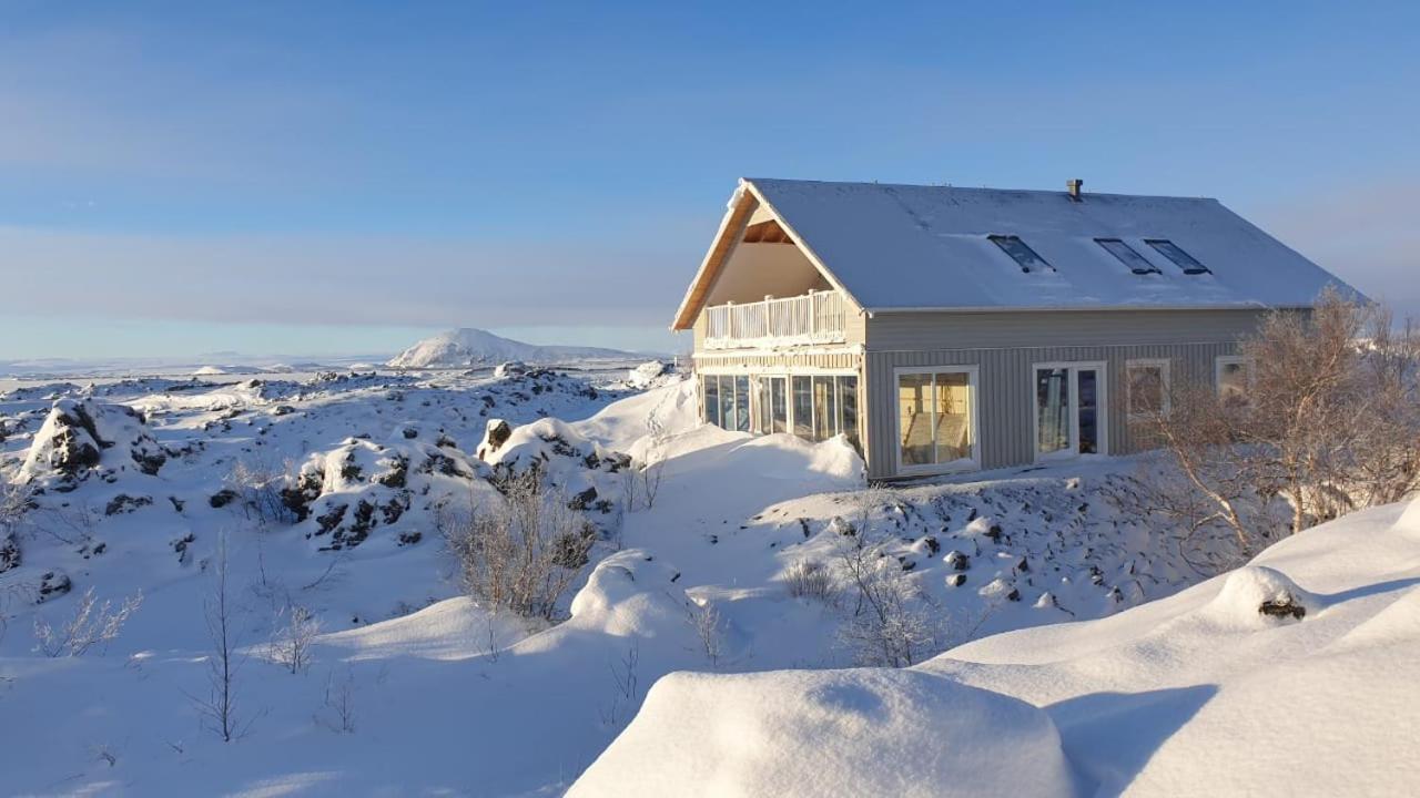 Slow Travel Myvatn - Þufa - Private Homestay Eksteriør bilde