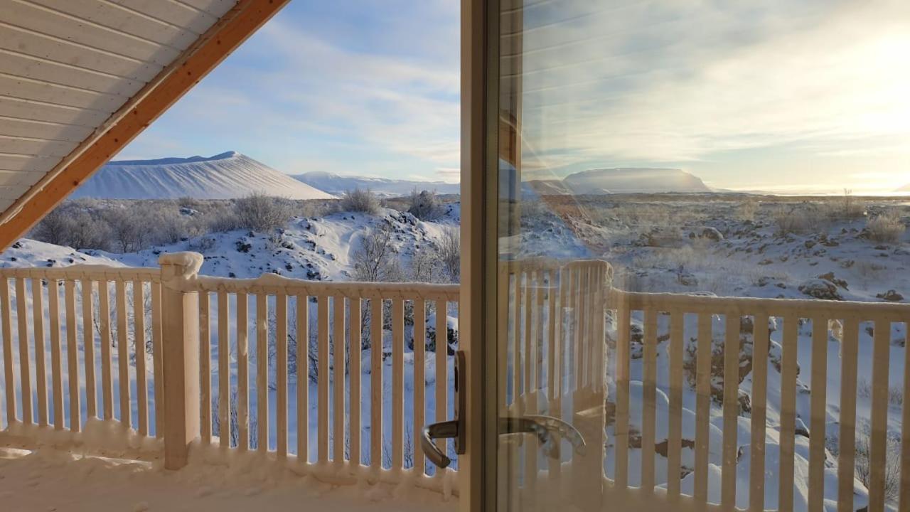 Slow Travel Myvatn - Þufa - Private Homestay Eksteriør bilde